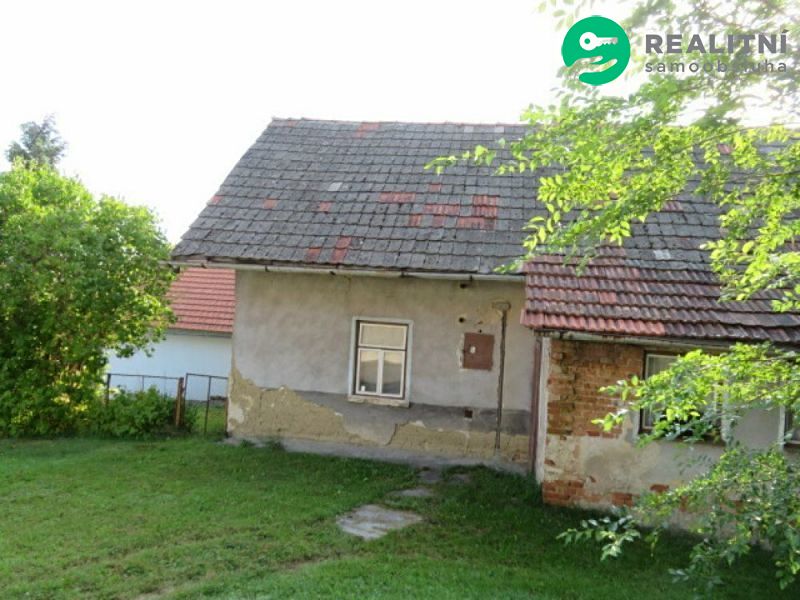 Prodej rodinného domu 152 m², pozemek 585 m² – fotografie 2