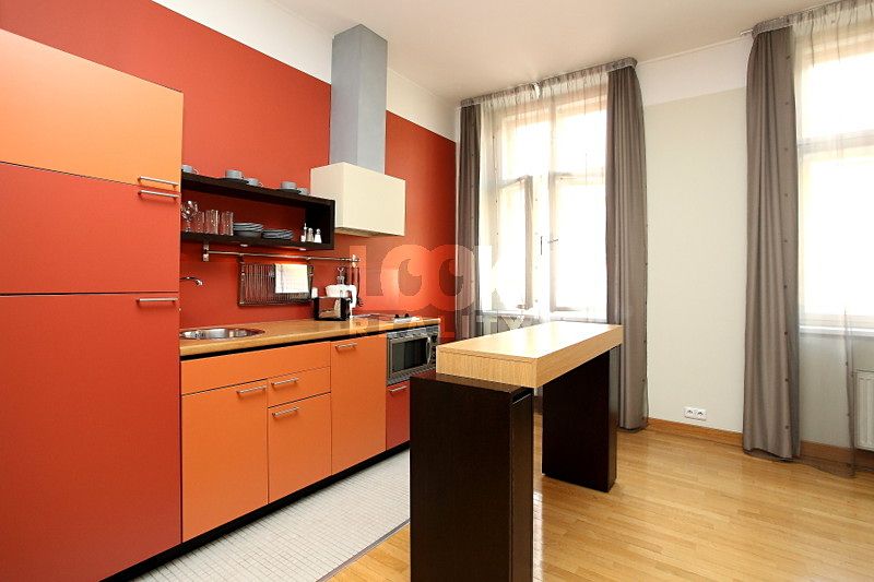 Pronájem bytu 1+kk 33 m² – fotografie 3