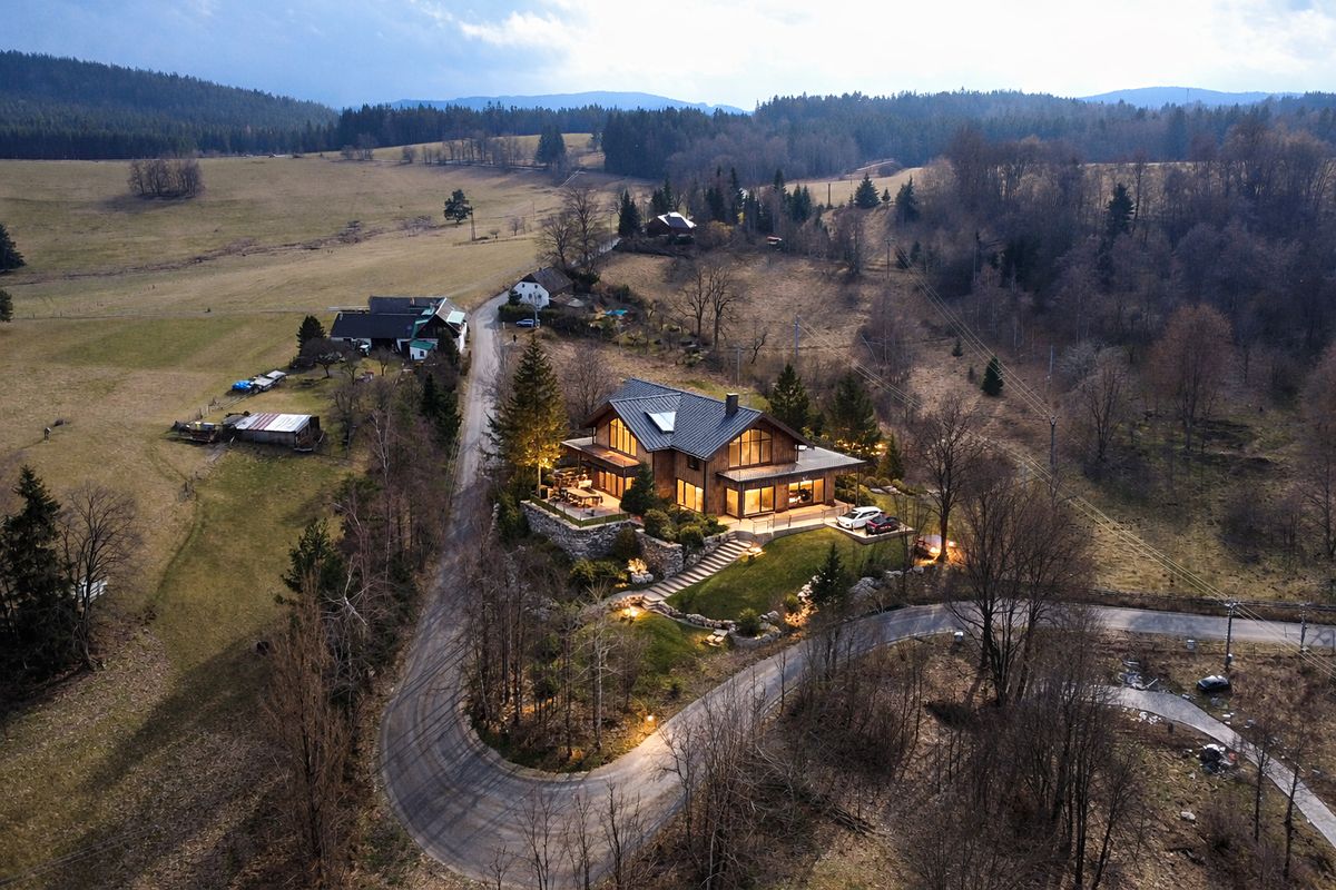 Prodej stavebního pozemku 7055 m² – fotografie 3