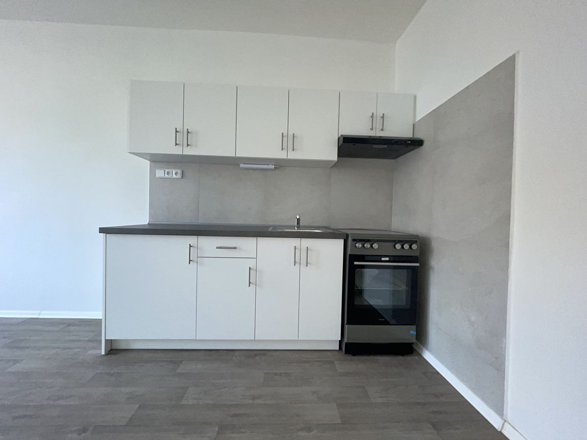 Pronájem bytu 1+kk 26 m² – fotografie 2