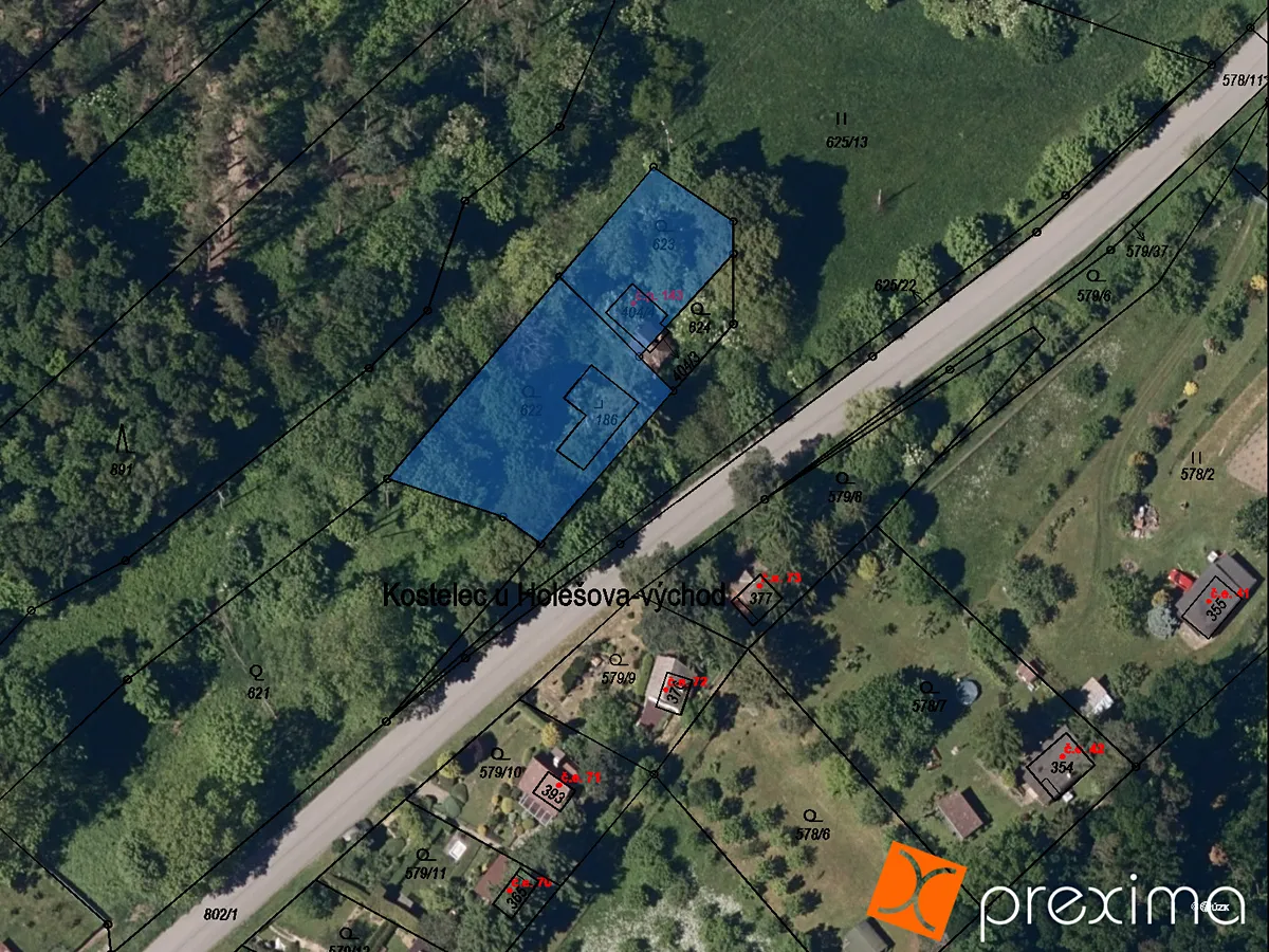 Prodej podílu 4/48 stavebního pozemku 67 m²