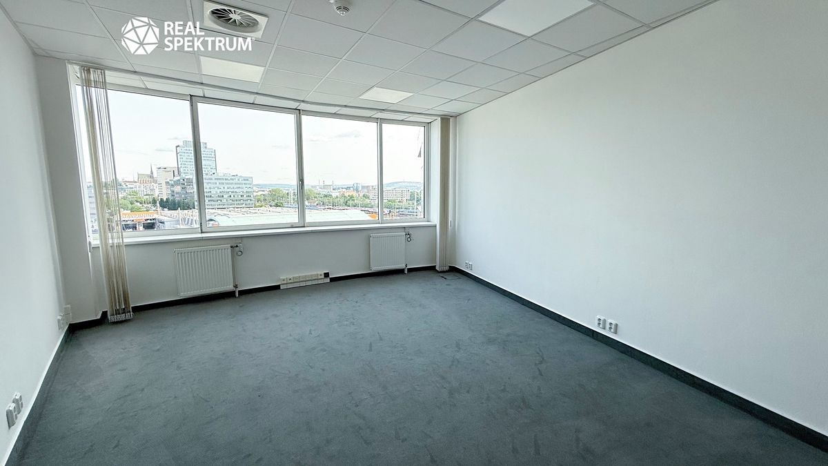 Pronájem kanceláře 32 m²