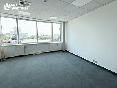 Pronájem kanceláře 32 m²
