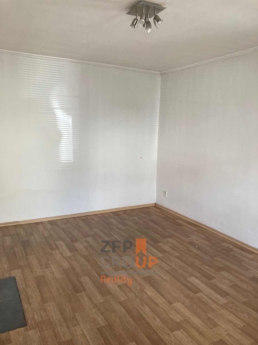 Prodej rodinného domu 145 m², pozemek 140 m² – fotografie 3