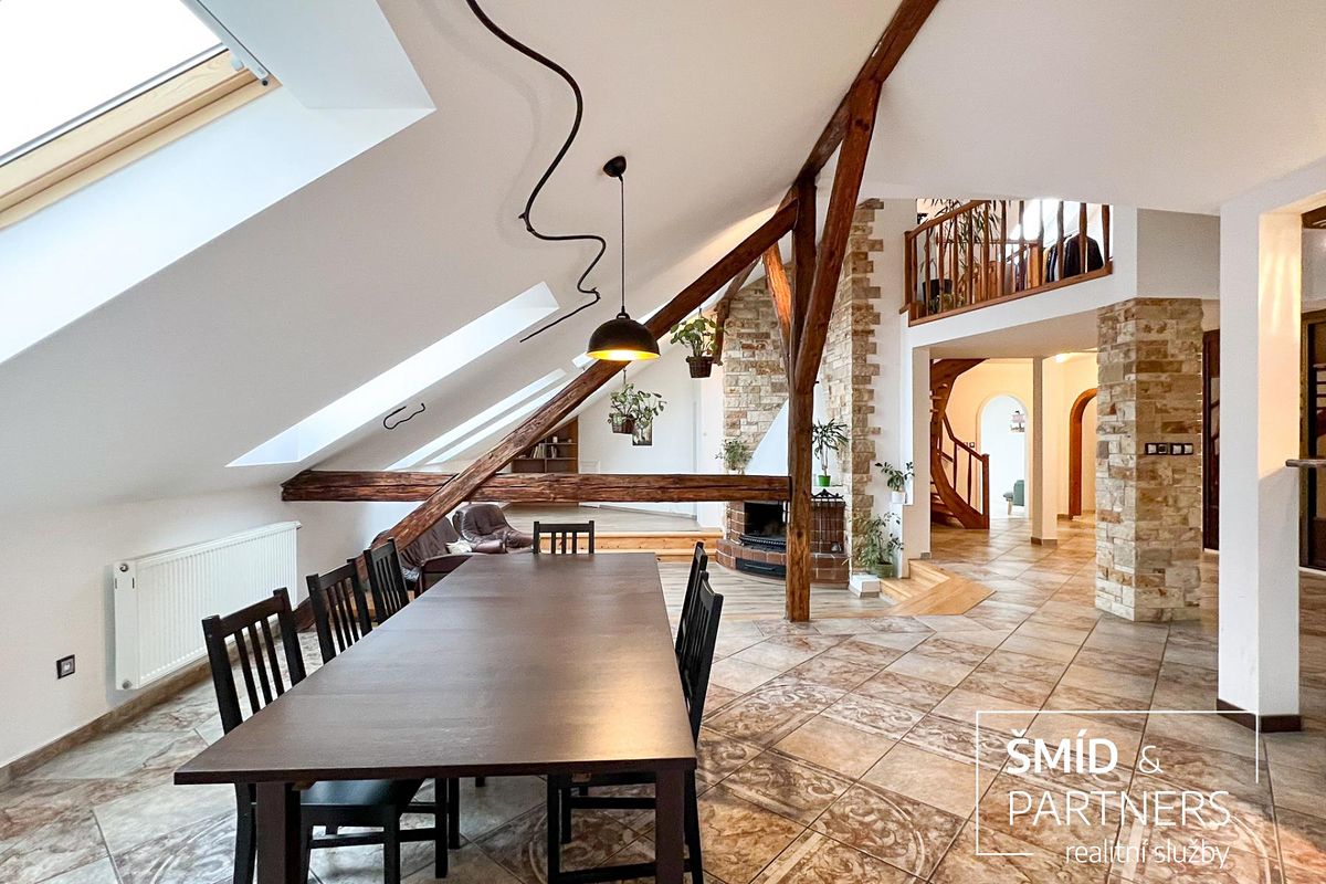 Prodej bytu 5+kk 245 m² – fotografie 2