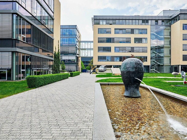 Pronájem komerčního prostoru, 750 m² (7 z 11)