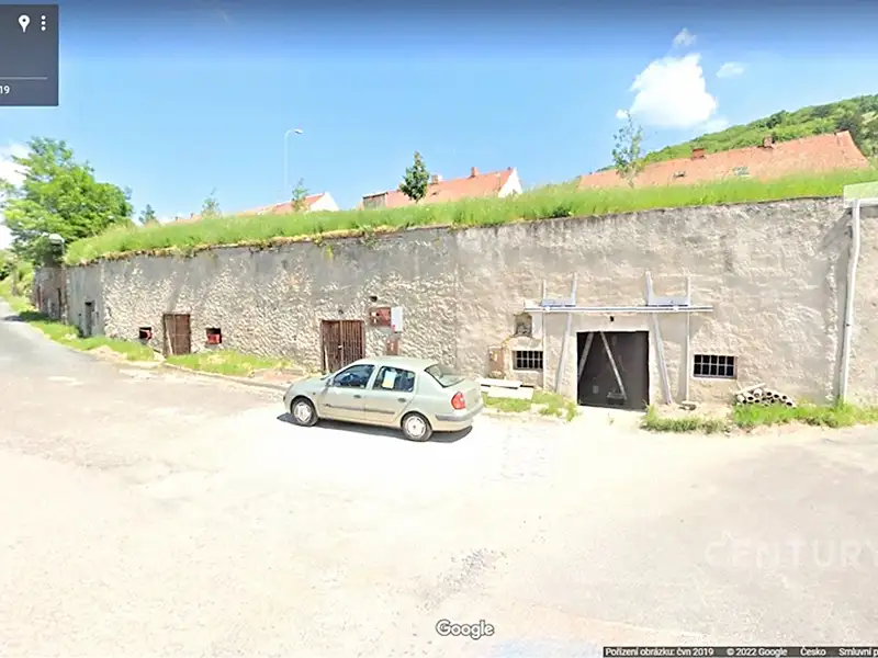 Prodej komerční nemovitosti 200 m², Strachotín – náhled fotky 3