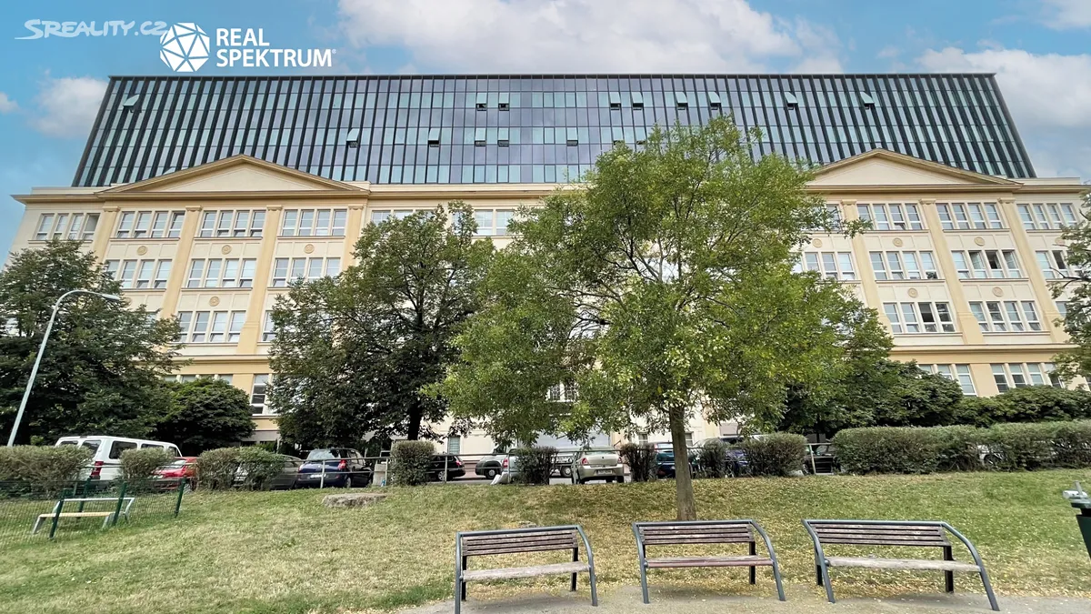 Pronájem kanceláře 433 m², Brno