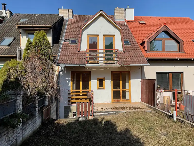 Prodej rodinného domu 206 m², pozemek 231 m², Uherské Hradiště – náhled fotky 3