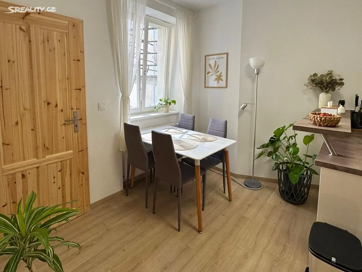 Prodej bytu 2+kk 39 m² – pohled 3