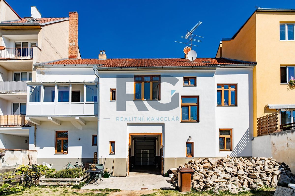 Prodej činžovního domu 568 m² – fotografie 3