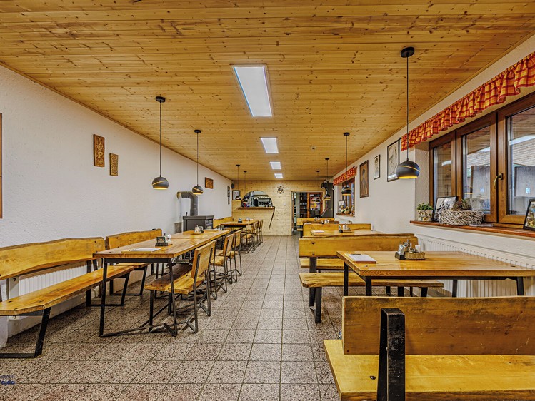 Prodej komerčního prostoru, 685 m² (11 z 29)