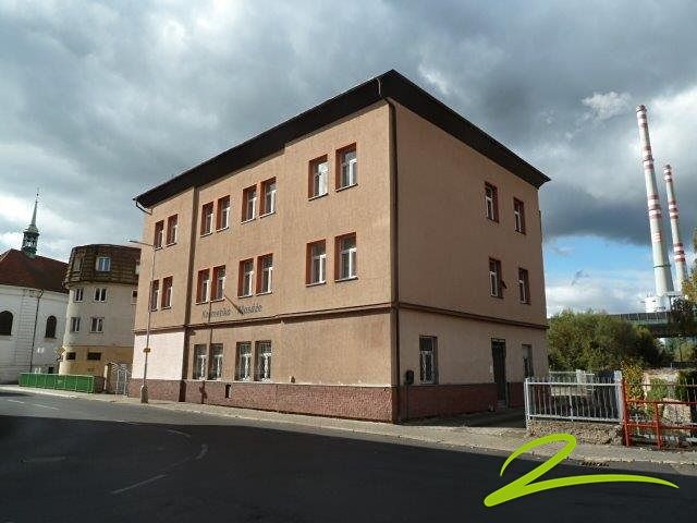 Prodej obchodního prostoru 850 m² – fotografie 2