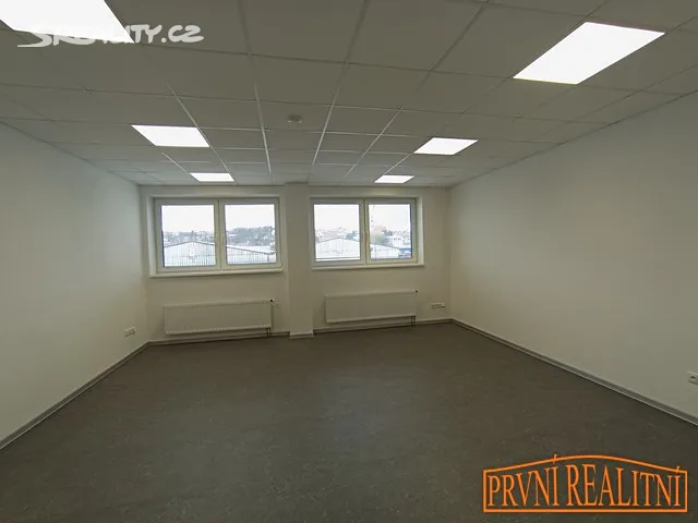 Pronájem kanceláře 23 m² – další