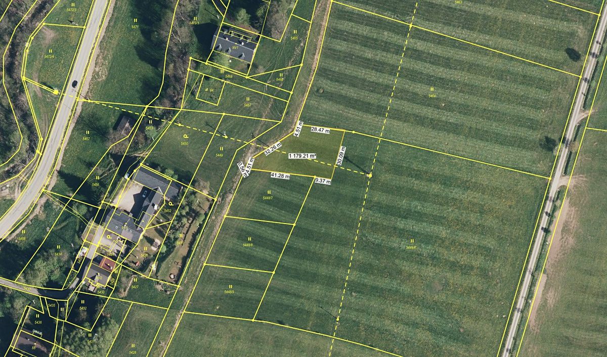 Prodej stavebního pozemku 1228 m²