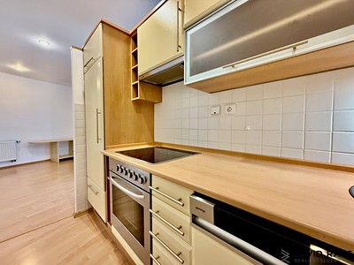 Pronájem bytu 2+kk 64 m²