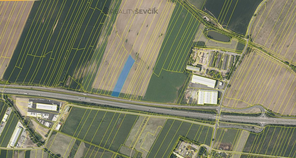 Prodej komerčního pozemku 7981 m² – fotografie 2