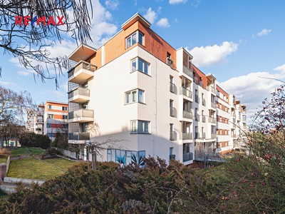 Prodej bytu 3+kk 84 m² (Jednopodlažní)