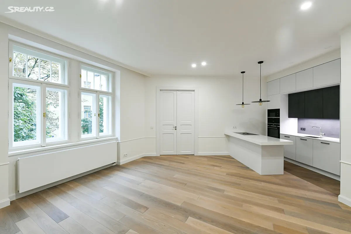 Pronájem bytu 4+kk 116 m², Praha
