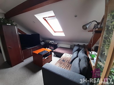 Prodej bytu 2+kk 50 m² (Podkrovní)