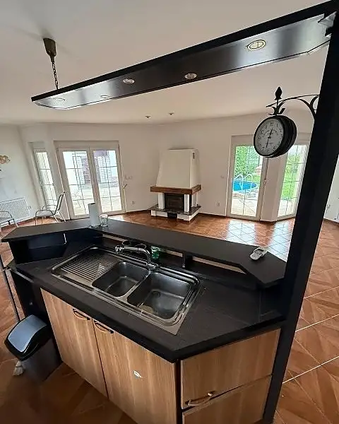 Pronájem rodinného domu 145 m², pozemek 1049 m², Nehvizdy – náhled fotky 3