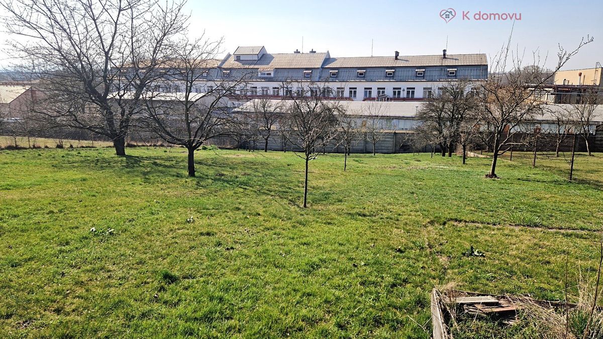Prodej stavebního pozemku 1755 m²