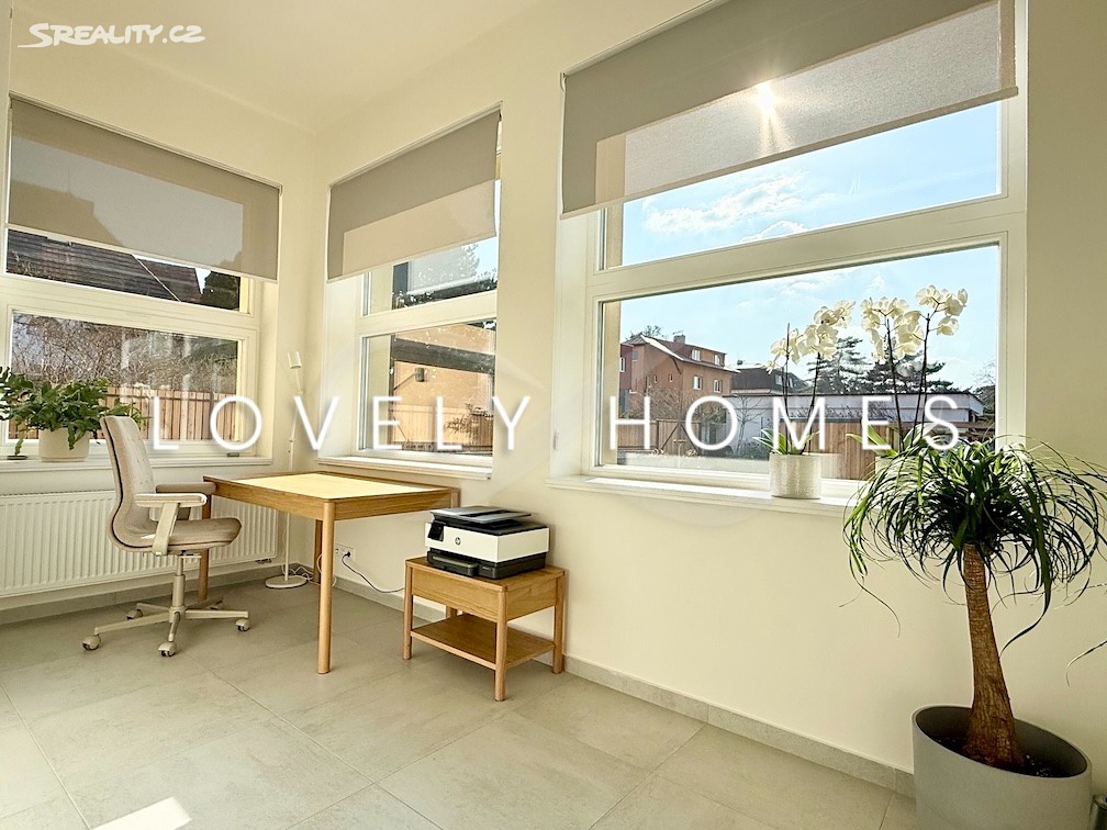 Pronájem  rodinného domu 210 m², pozemek 1 100 m² – pohled 6