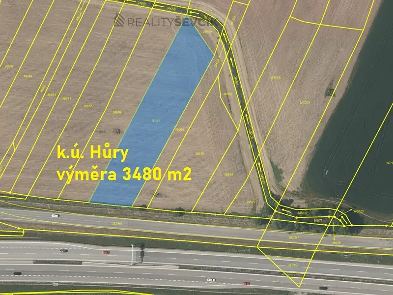 Prodej komerčního pozemku 3480 m², Hůry – náhled fotky 1