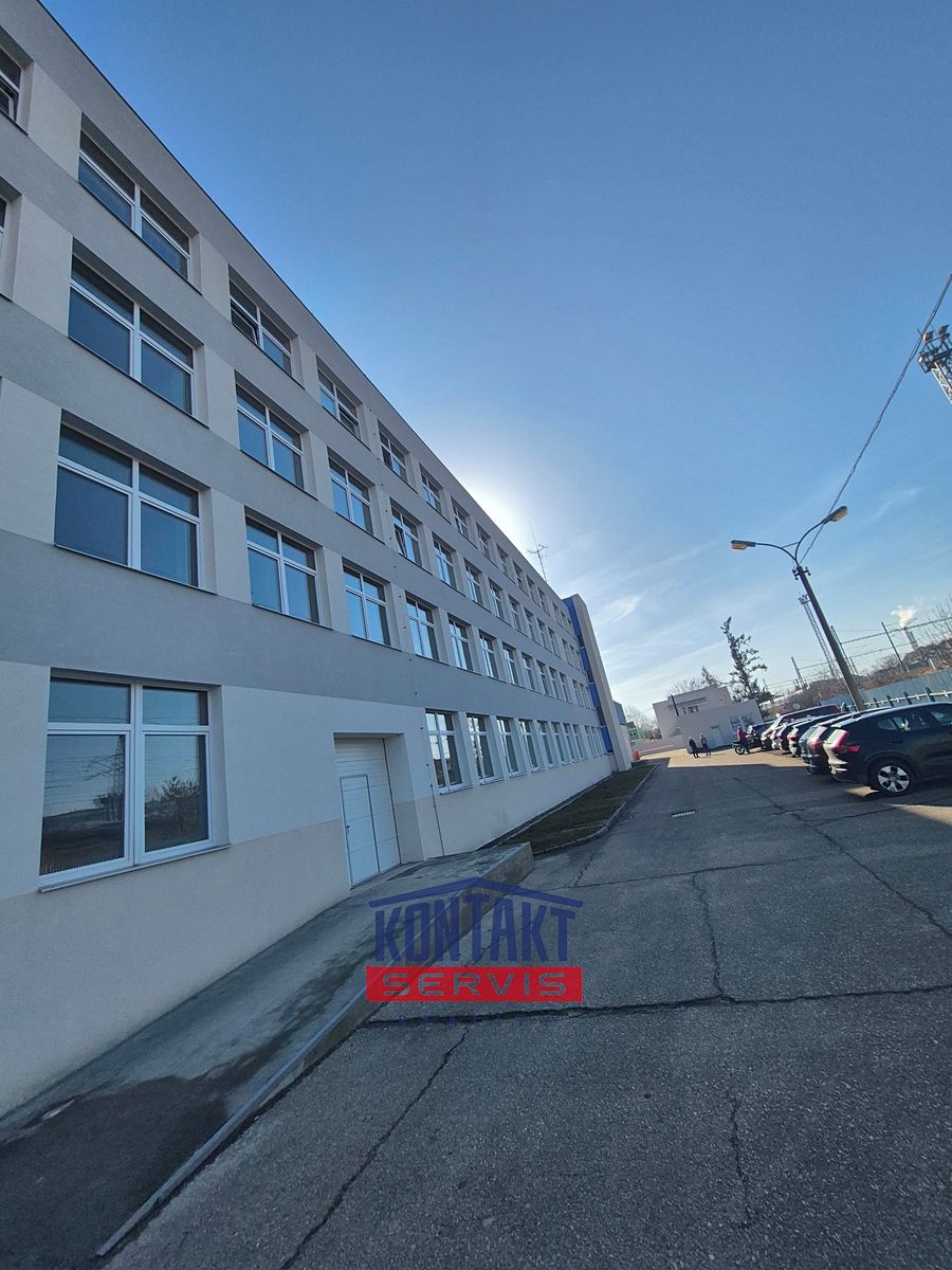 Pronájem výrobní haly, prostoru 200 m² – fotografie 2