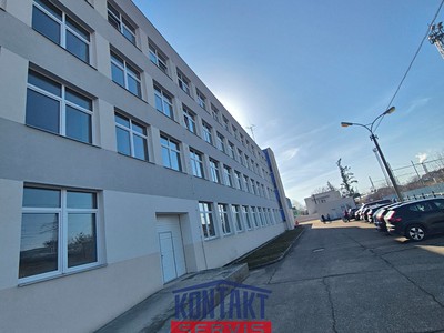 Gewerbefläche zur Miete, 200 m² (2 von 10)