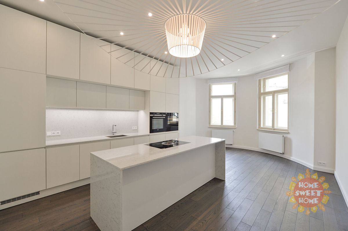 Pronájem bytu 4+kk 137 m²