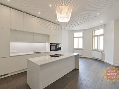 Pronájem bytu 4+kk 137 m²