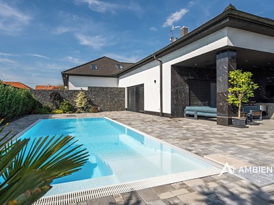 Prodej  vily 641 m², pozemek 1 552 m²