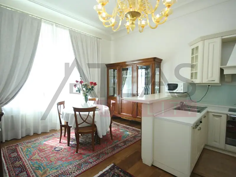 Pronájem bytu 3+kk 77 m², Praha – náhled fotky 1