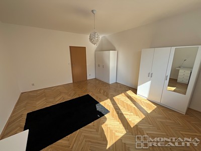 Pronájem bytu 3+kk 86 m²