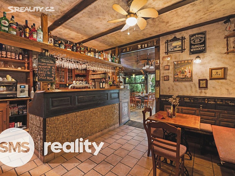 Prodej restaurace 864 m², Jaroměř
