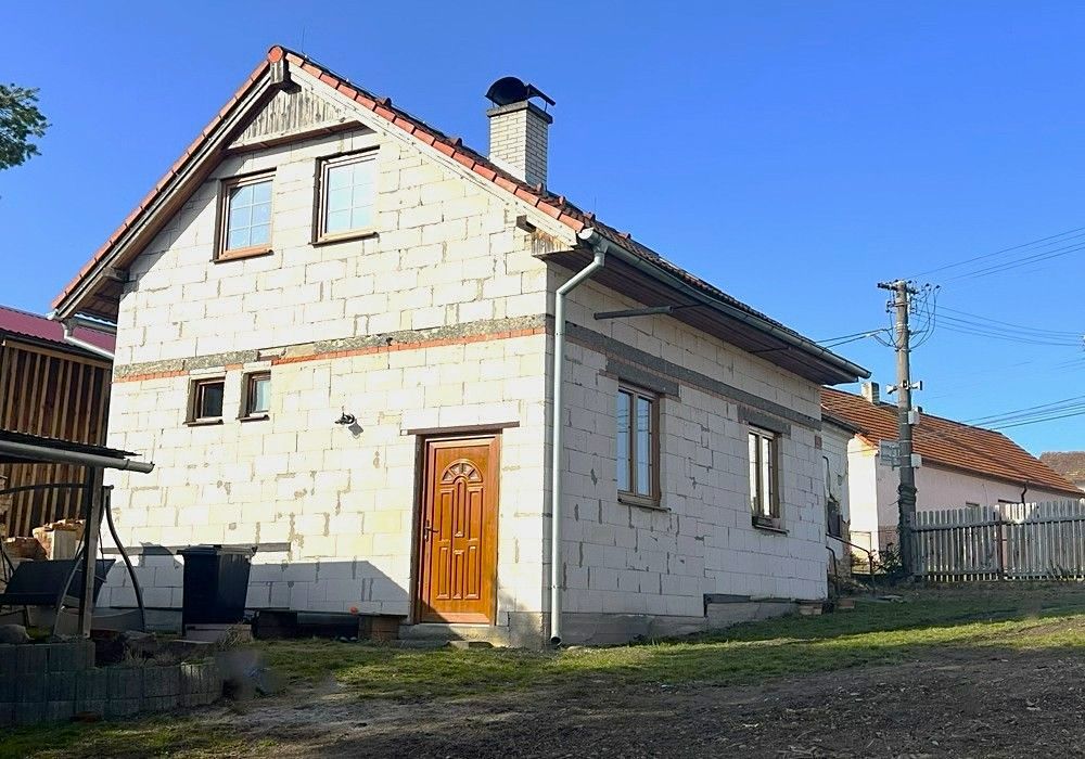 Prodej rodinného domu 125 m², pozemek 801 m² – fotografie 4