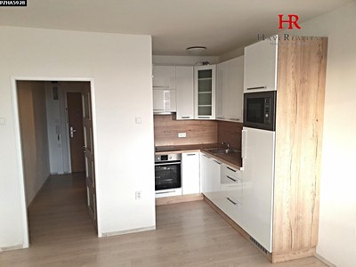 Pronájem bytu 1+kk 27 m²