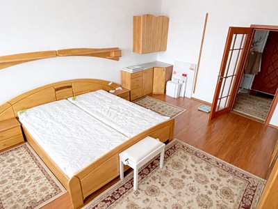 Pronájem bytu 2+kk 72 m² (Jednopodlažní)