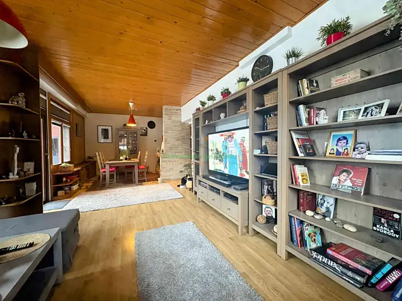 Prodej rodinného domu 320 m², pozemek 1021 m², Ostravice – náhled fotky 3