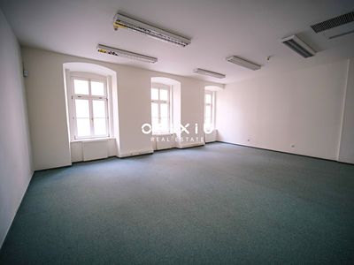 Pronájem kanceláře 86 m²