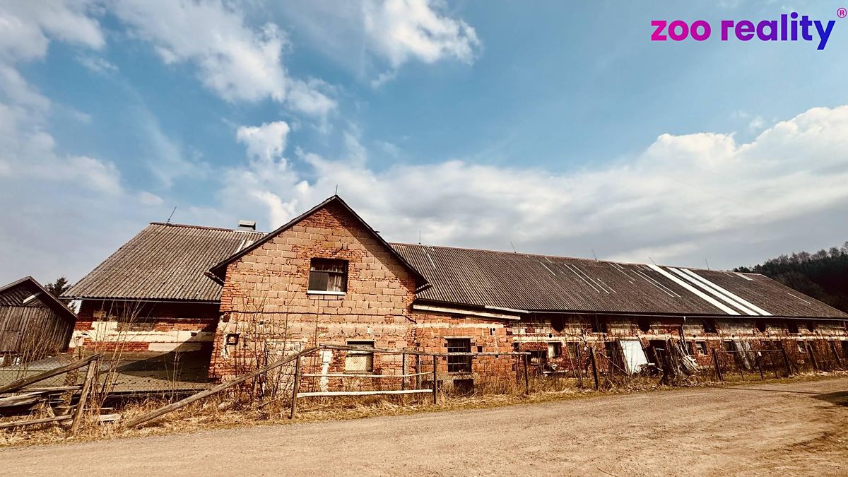 Prodej zemědělské usedlosti 850 m², pozemek 2730 m² – fotografie 5