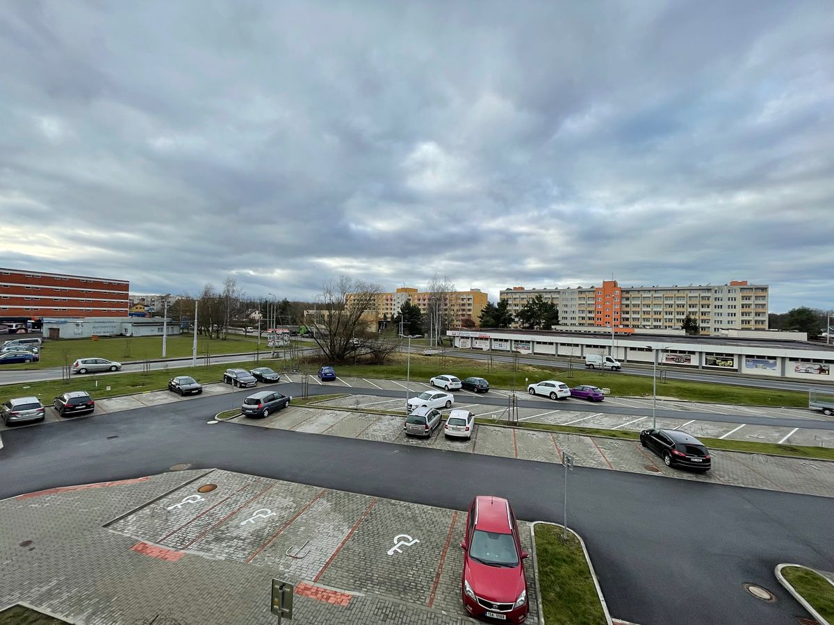 Pronájem bytu 1+kk 40 m² – fotografie 3