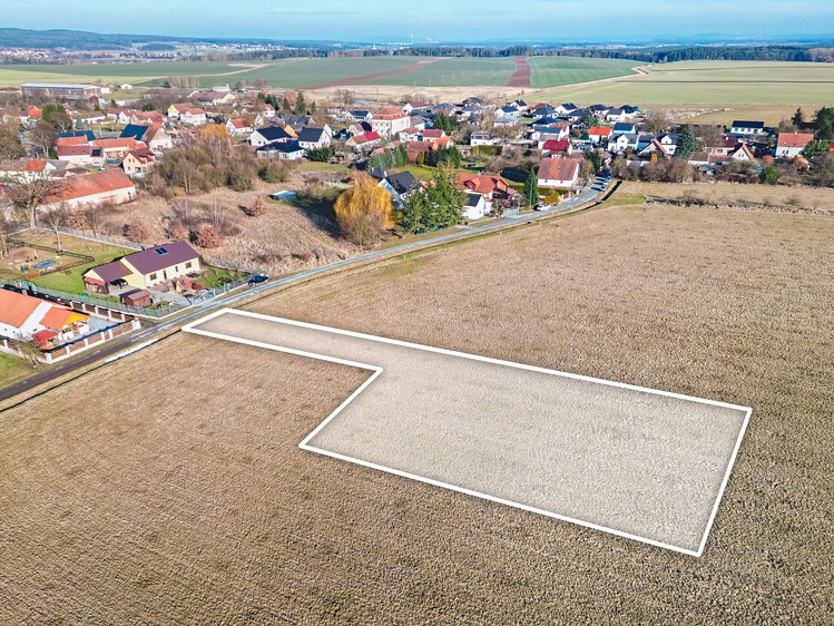 Grundstück zum Kauf, 2.121 m² (1 von 4)