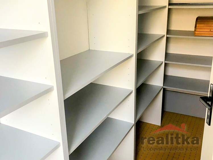 Wohnung 4+1 zur Miete, 160 m² (15 von 15)