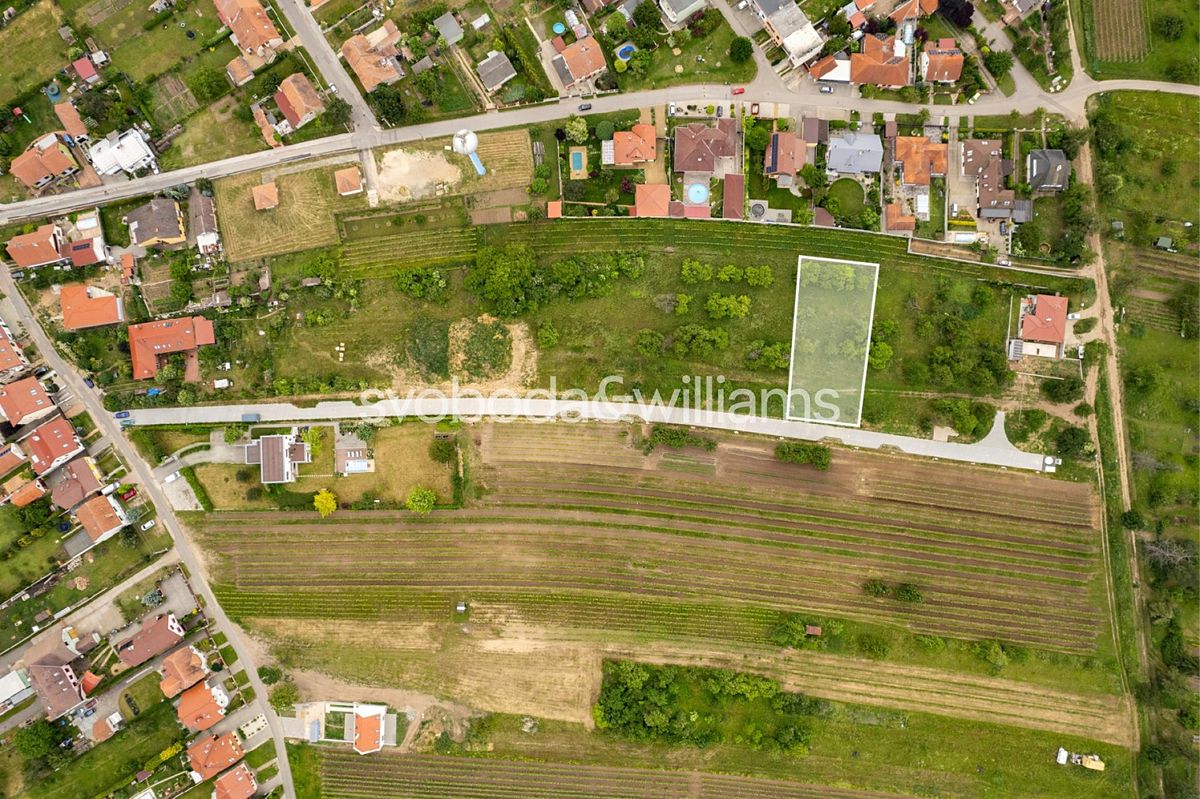 Prodej stavebního pozemku 1346 m²