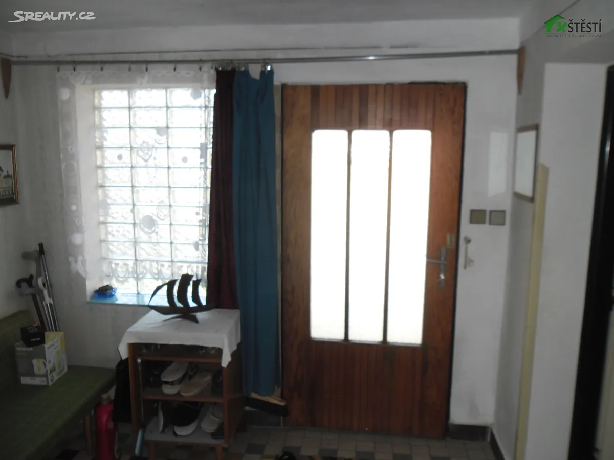 Prodej rodinného domu 190 m², pozemek 636 m² - Widok 3