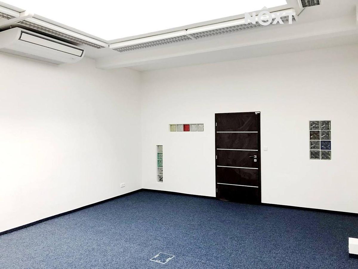 Pronájem kanceláře 30 m² – fotografie 3
