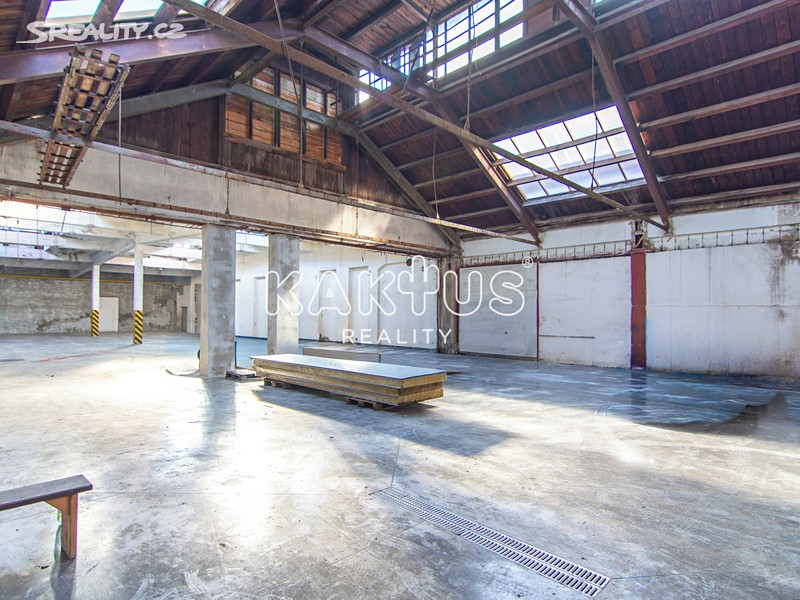 Pronájem výrobní haly, prostoru 1 400 m² – další