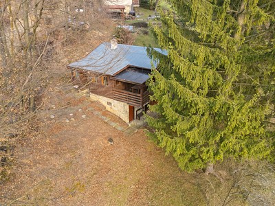Prodej  chaty 50 m², pozemek 400 m²